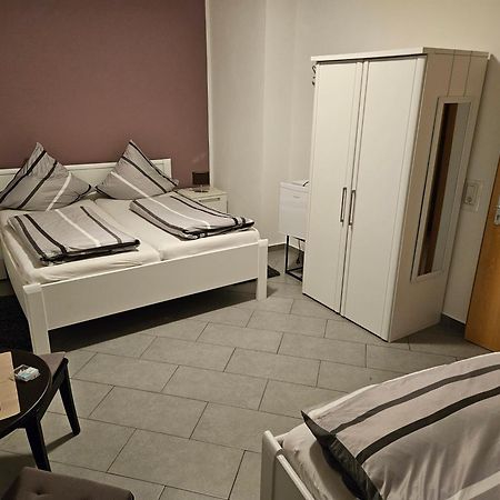 Hotel Alt Cues Bernkastel-Kues Exterior foto